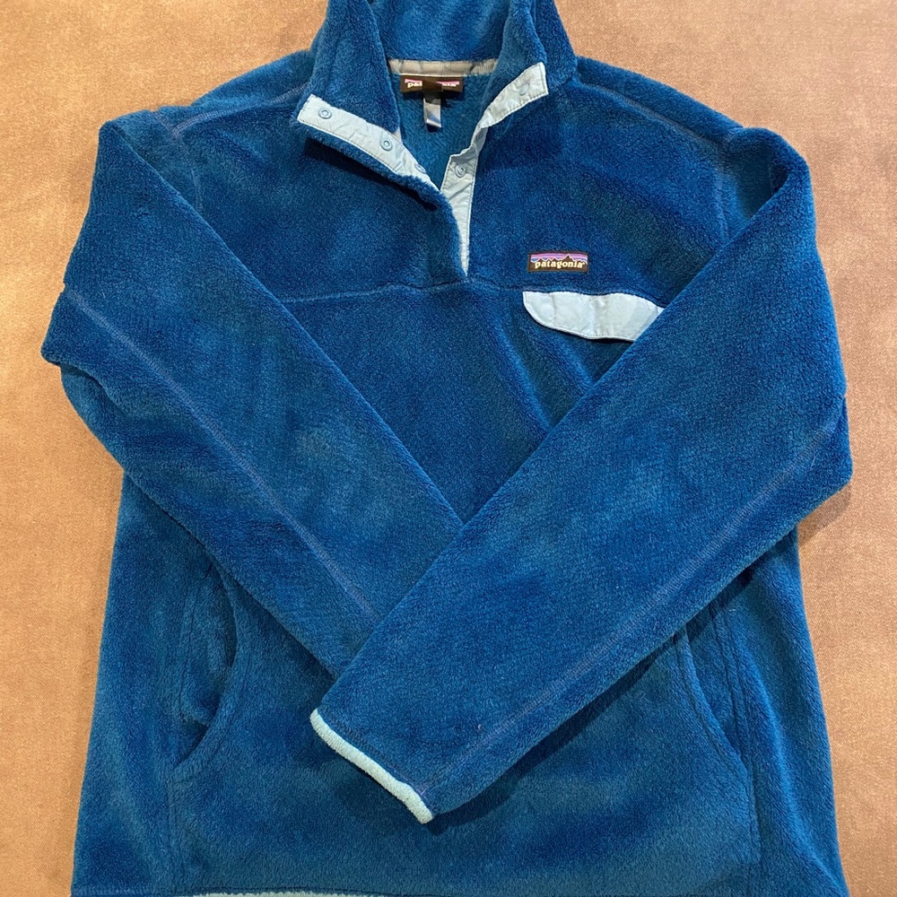 Fuzzy Patagonia Pullover